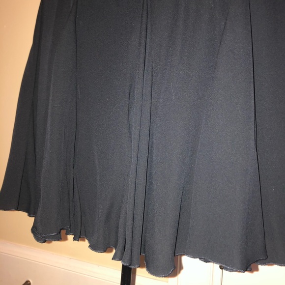 Vintage Armani pleated black skirt - Picture 5 of 9